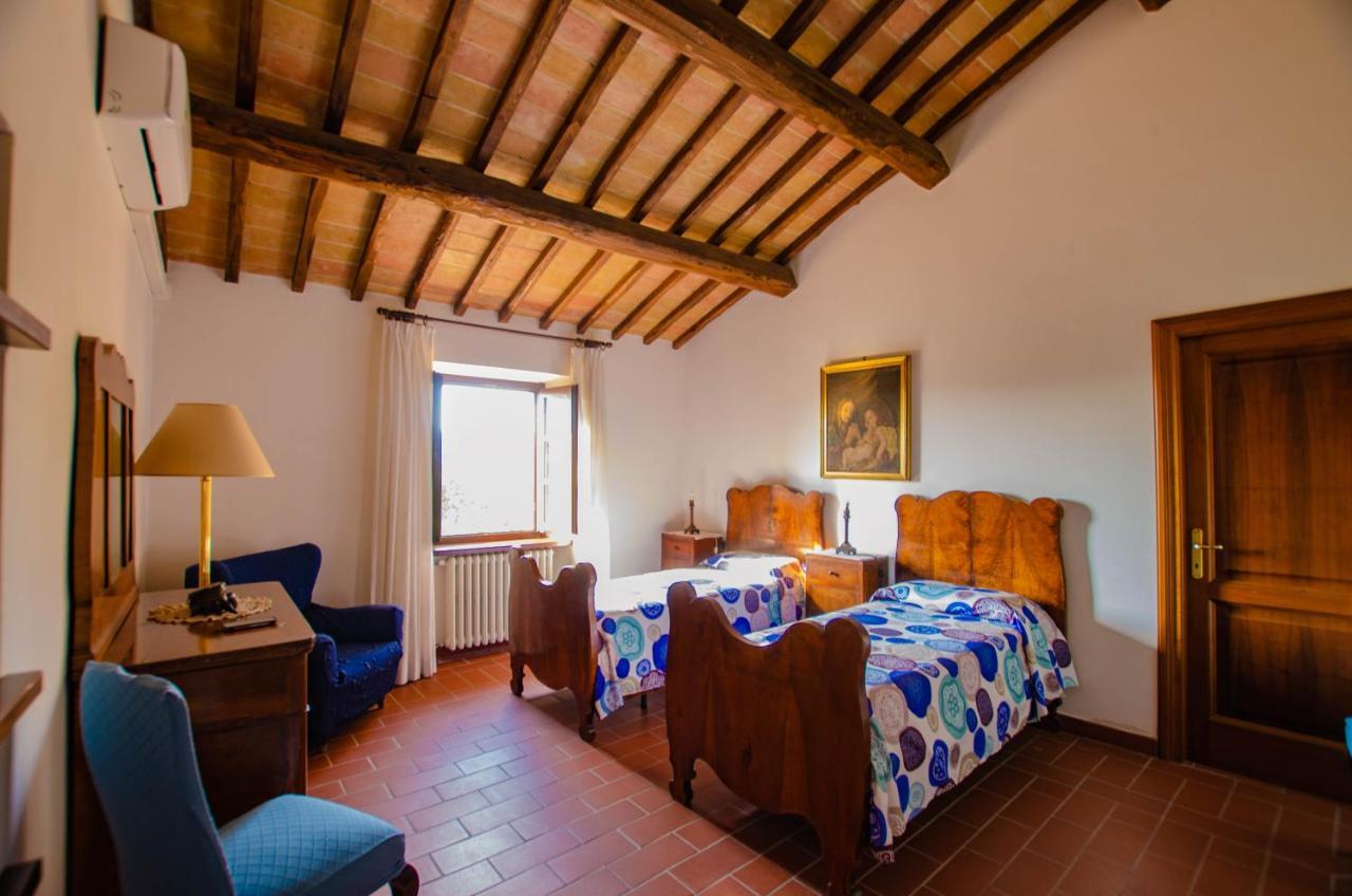 Agriturismo Podere Luchiano Amelia Bagian luar foto