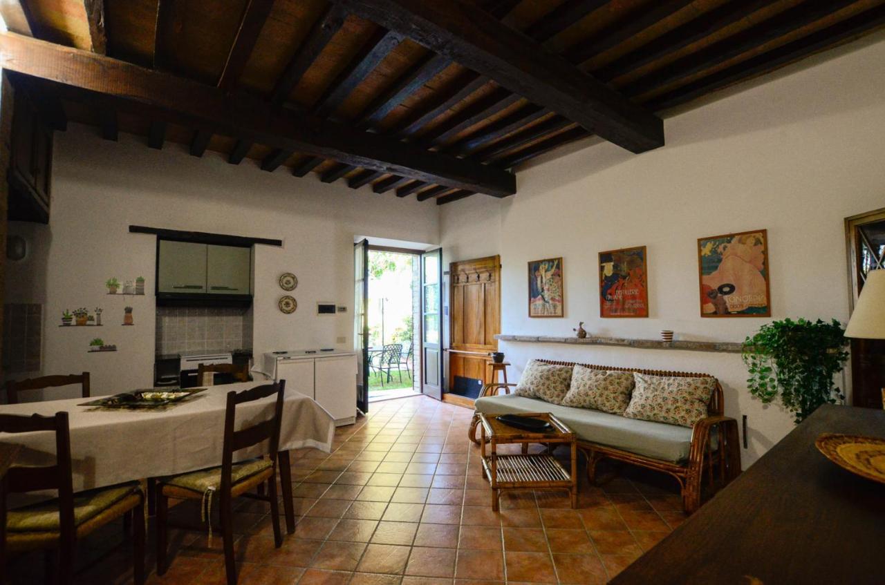 Agriturismo Podere Luchiano Amelia Bagian luar foto