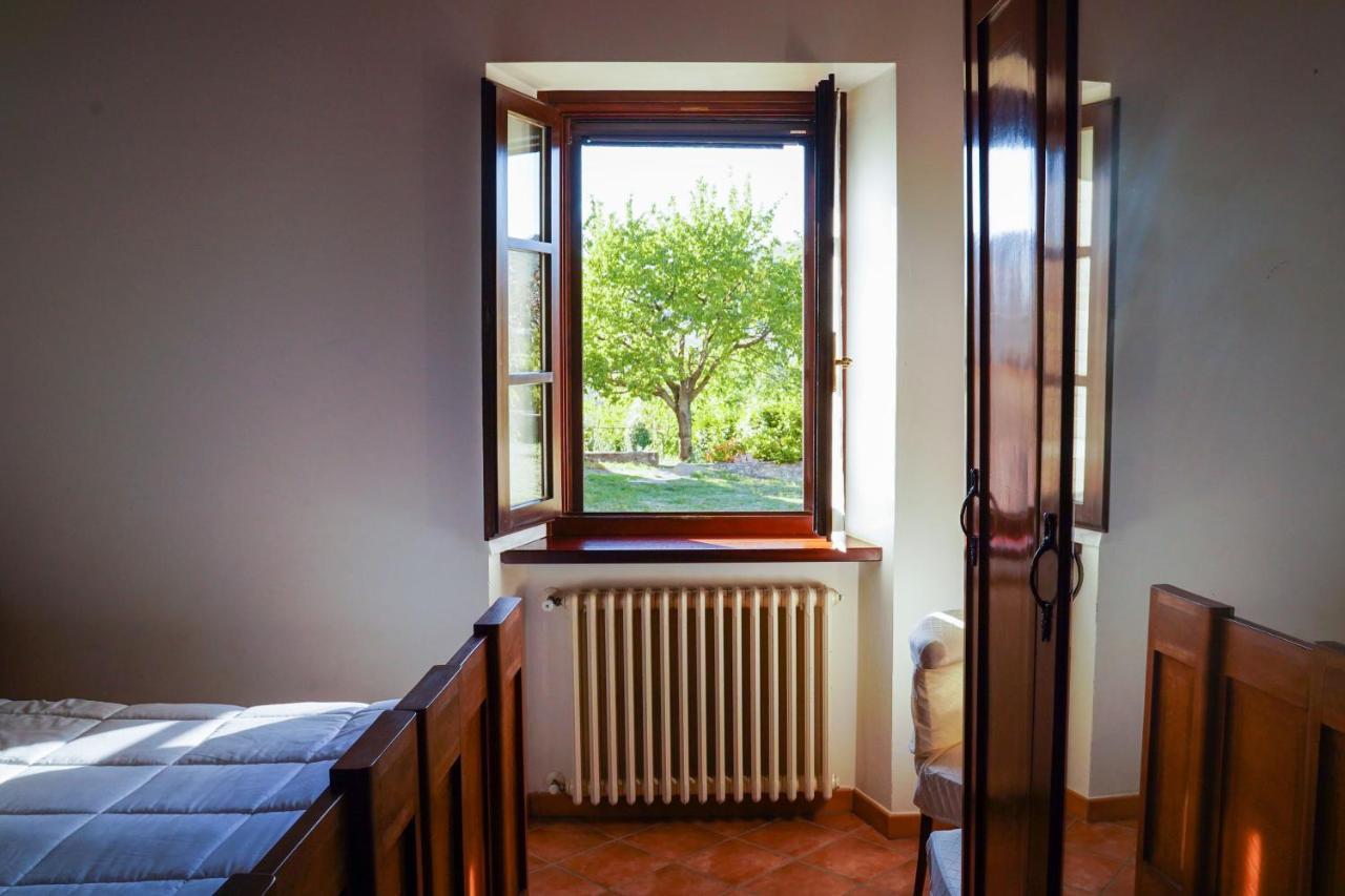 Agriturismo Podere Luchiano Amelia Bagian luar foto