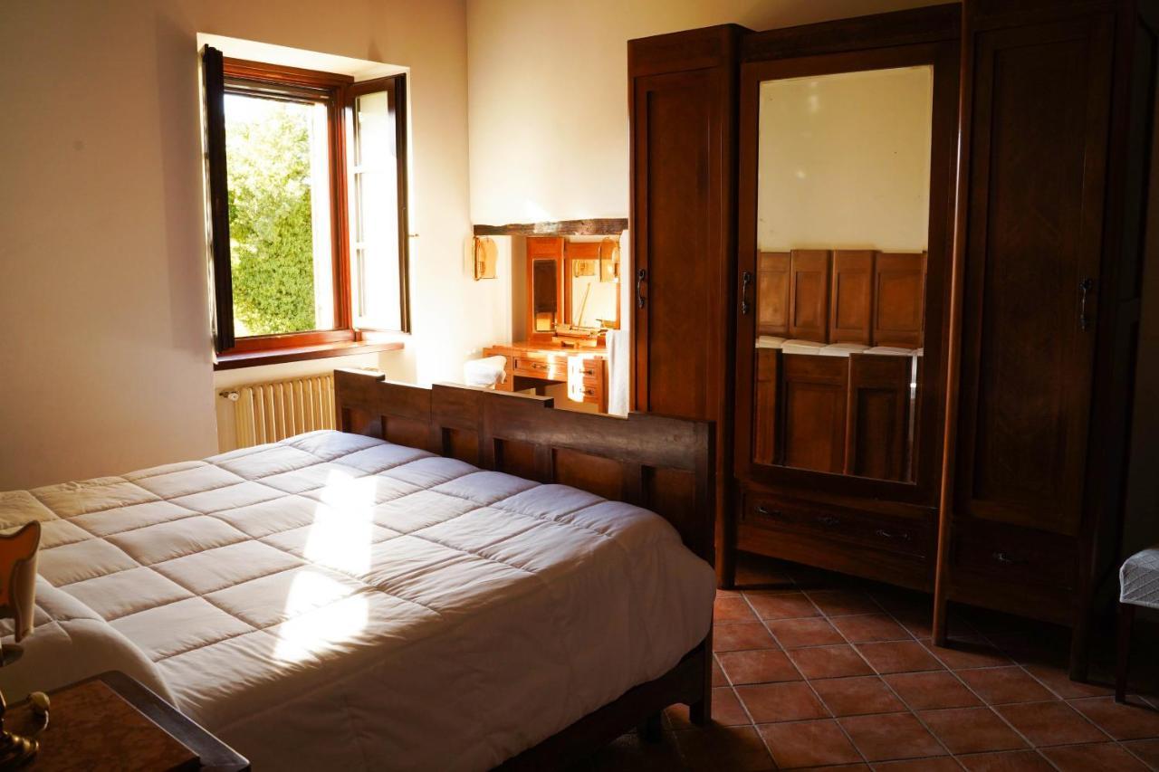Agriturismo Podere Luchiano Amelia Bagian luar foto