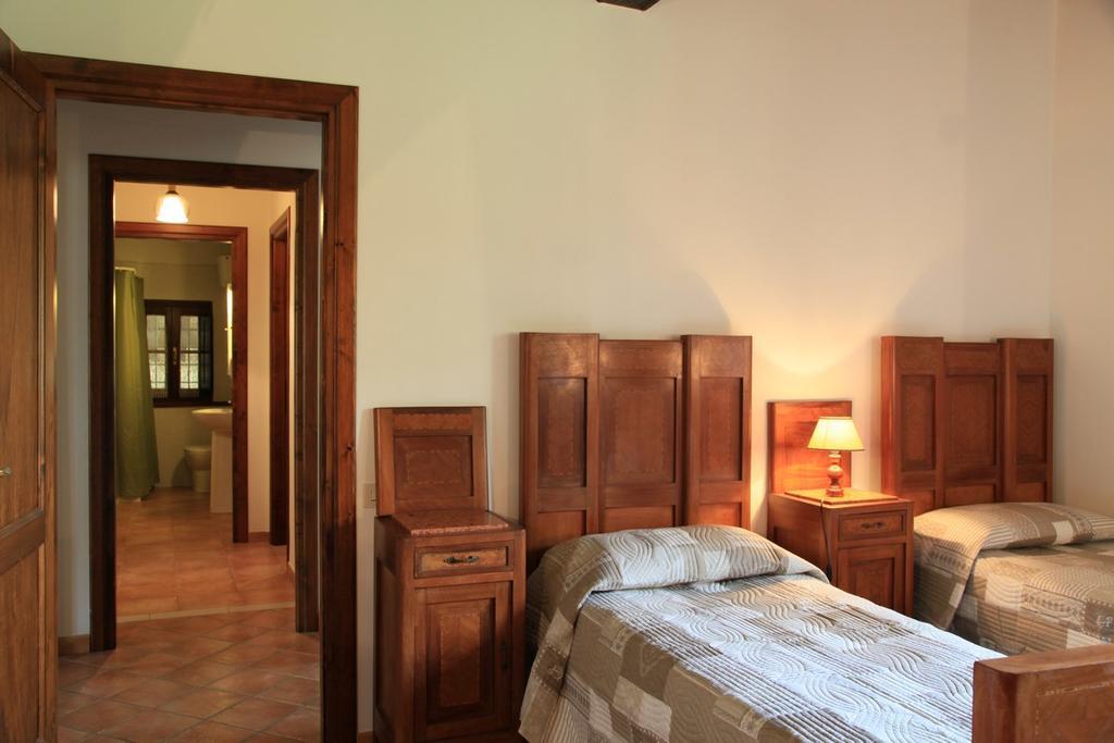 Agriturismo Podere Luchiano Amelia Bagian luar foto